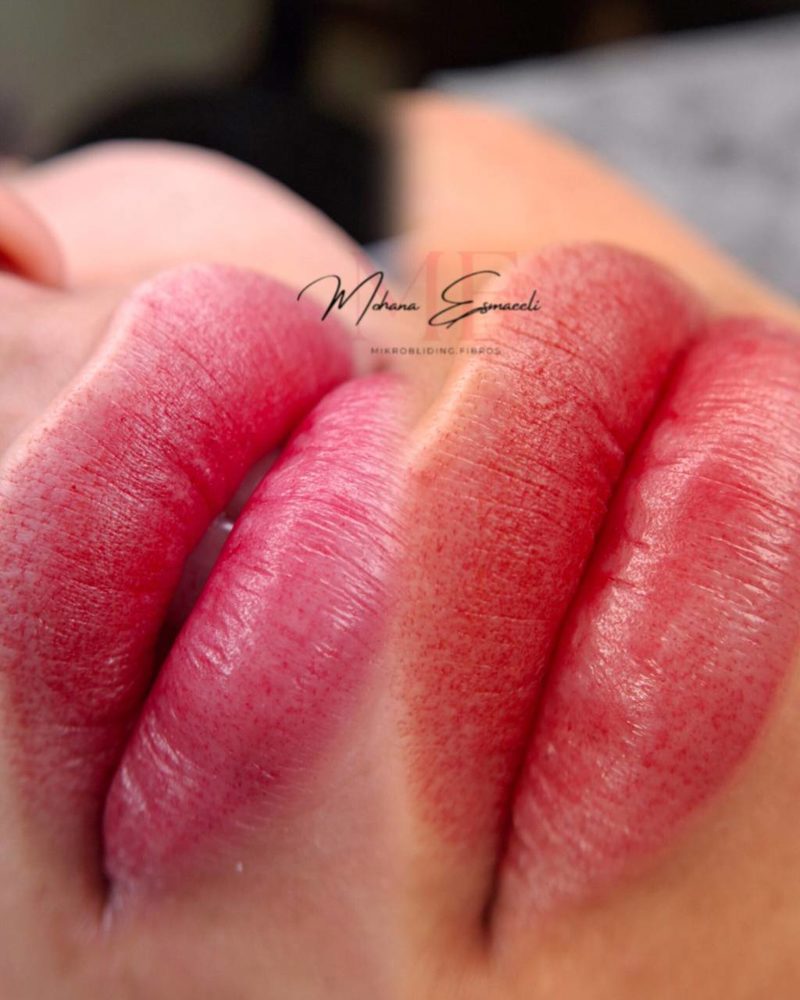 👄